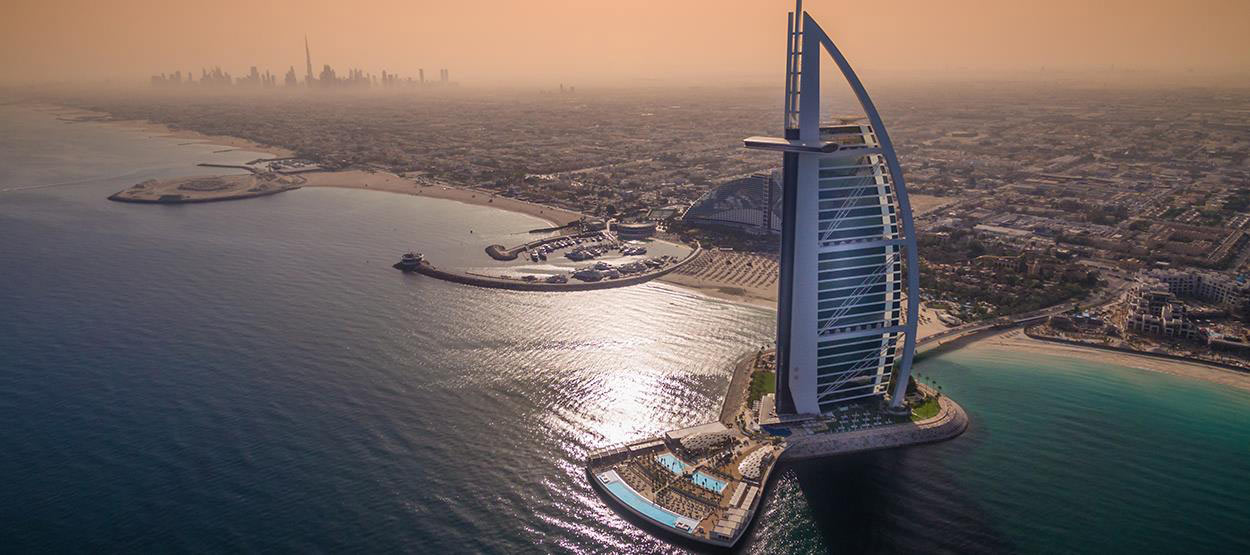 A MASTERPIECE OF INNOVATION – Burj Al Arab luxury Terrace beach resort